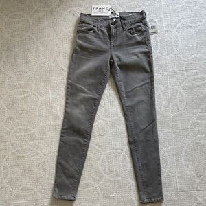 NWT Frame Denim Women's Charcoal Skinny Jeans